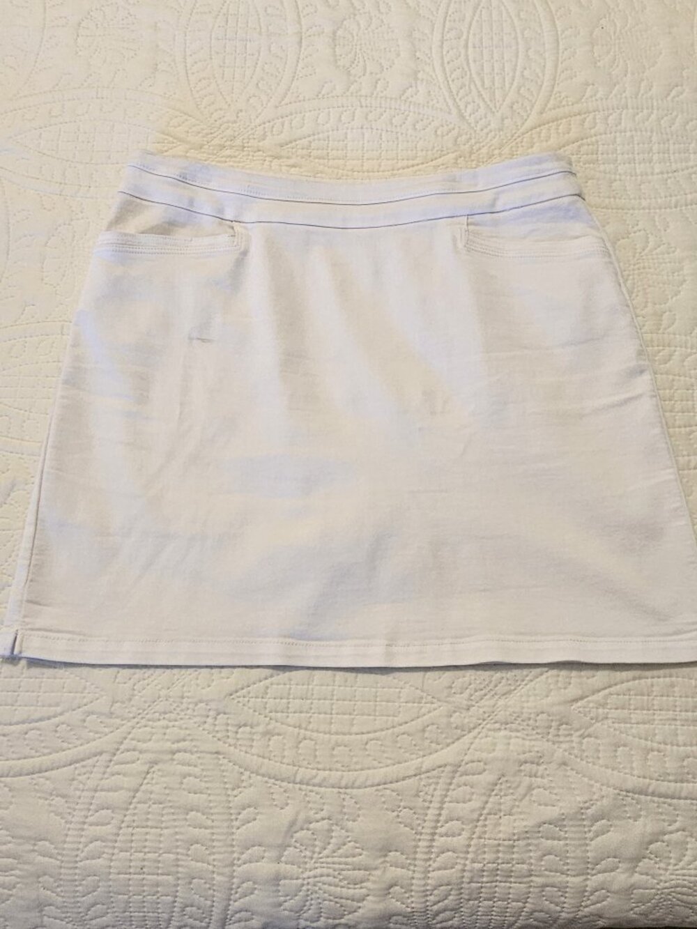Kim Rogers white skort, size 14